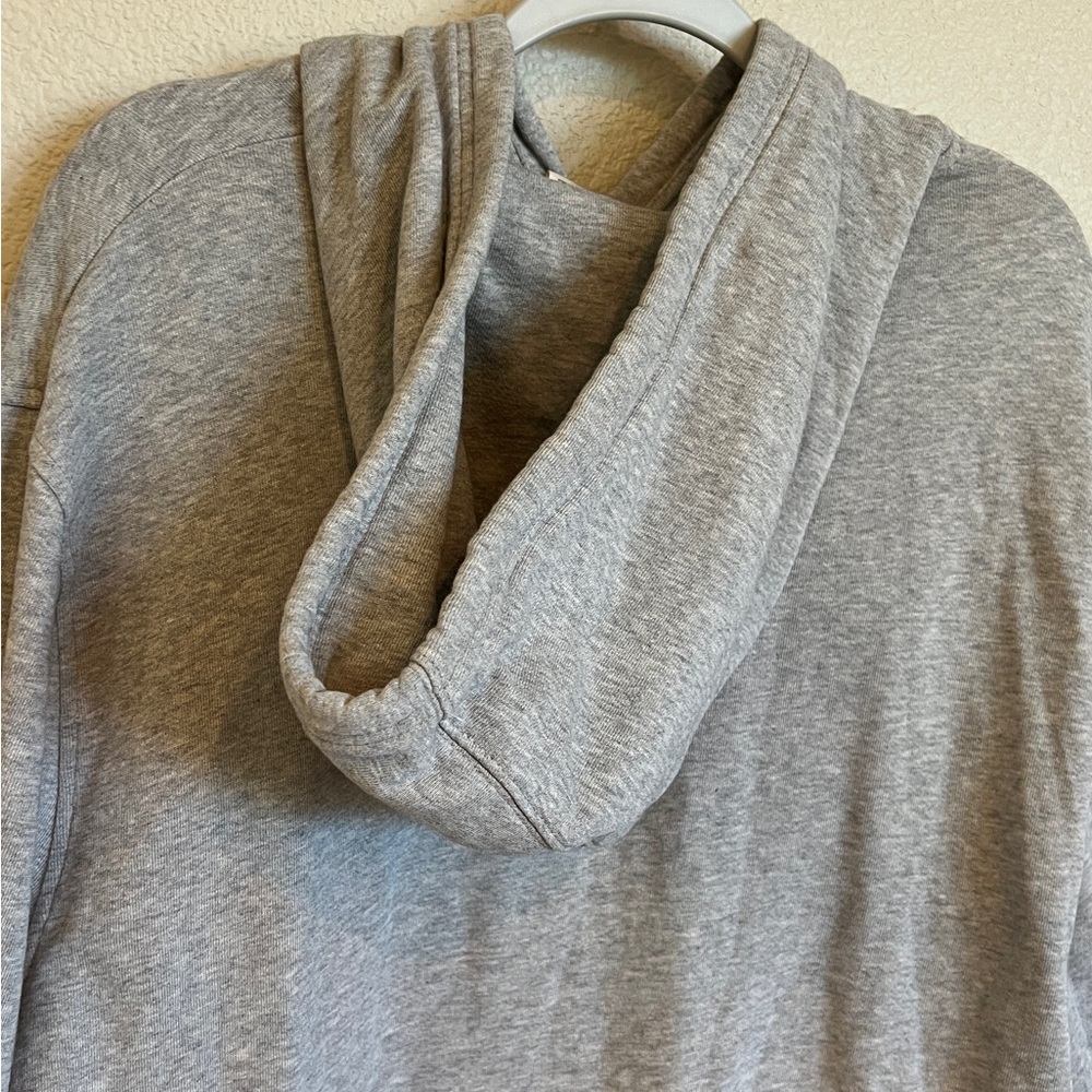 Levi's Gray Hoodie for Men - Picture 6 of 6